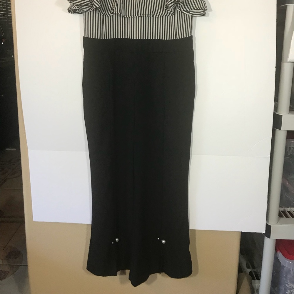 Jumpsuit - Picture 2 of 8